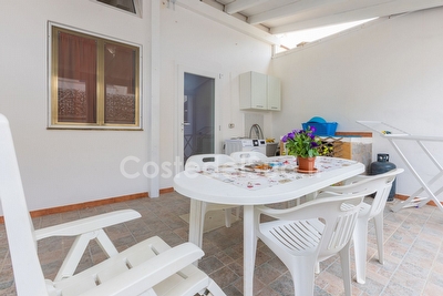 Appartamento con spazio esterno e con mare di sabbia a piedi. Lido Marini - Foto 12