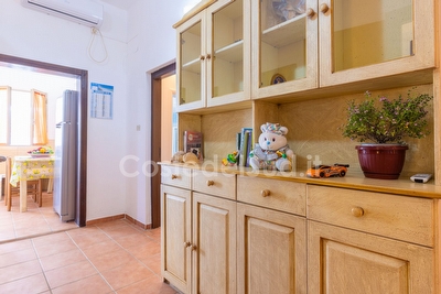 Appartamento con spazio esterno e con mare di sabbia a piedi. Lido Marini - Foto 6