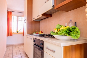 appartamento con spazio esterno centro e mare con sabbia a piedi. Lido Marini - Foto 4