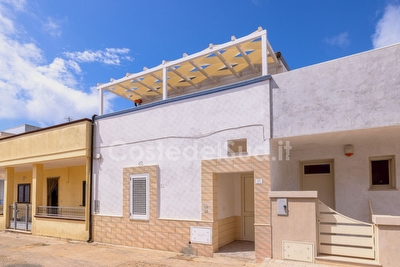 appartamento con spazio esterno centro e mare con sabbia a piedi. Lido Marini - Foto 2