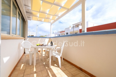 appartamento con spazio esterno centro e mare con sabbia a piedi. Lido Marini - Foto 20