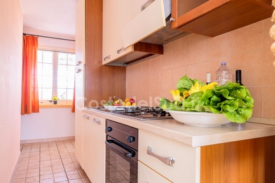 appartamento con spazio esterno centro e mare con sabbia a piedi. Lido Marini - Foto 4