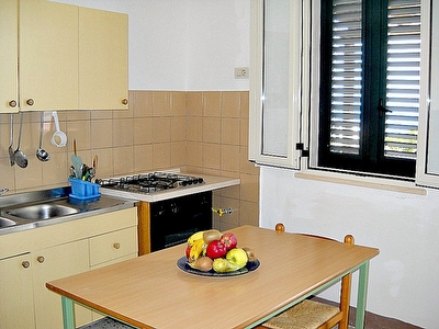 Appartamento vista mare con  spazi esterni allestiti. Marina di Marittima - Foto 7