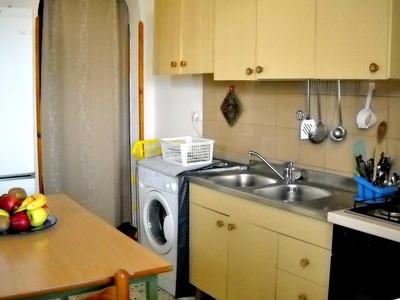 Appartamento vista mare con  spazi esterni allestiti. Marina di Marittima - Foto 9