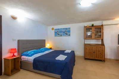 Attico vista mare immerso nel verde ampi spazi esterni. Marina di Marittima - Foto 7