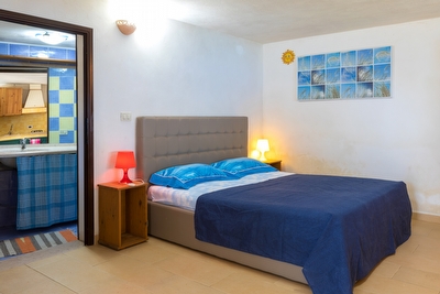Attico vista mare immerso nel verde ampi spazi esterni. Marina di Marittima - Foto 9