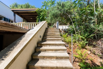 Appartamento due camere con accesso diretto al mare.