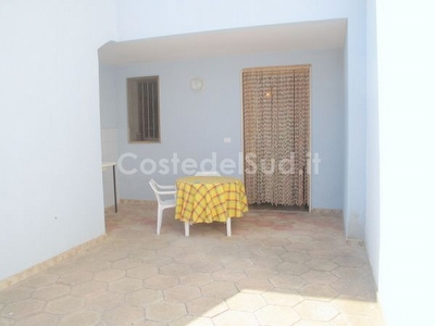 Appartamento tre posti con mare di sabbia nelle vicinanze. Torre Pali - Foto 4