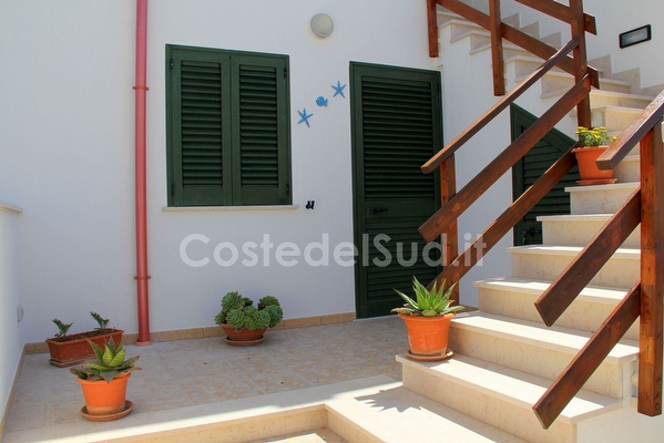 Appartamento comodo due camere matrimoniali e mare vicino. Santa Maria di Leuca