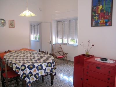 Villino fronte mare con verde e ampi spazi esterni. Torre San Giovanni - Foto 10