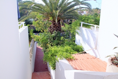 Appartamento primo piano con sabbia di Lido Marini a piedi.