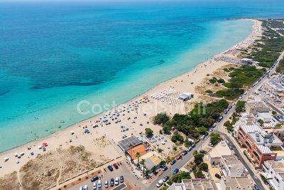 Appartamento con grande porticato centro e mare di sabbia a piedi. Lido Marini - Foto 24