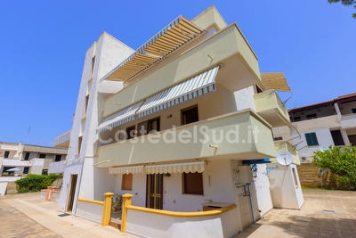 Appartamento spazioso primo piano passeggio e mare a piedi. Torre Pali - Foto 3