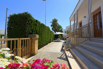 villetta indipendente con giardino recintato mare e passeggio a piedi. Mancaversa