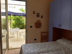 Appartamento con spazi esterni passeggio e mare di sabbia a piedi. Lido Marini - Foto 19