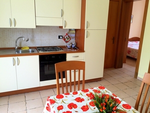 Appartamento con spazi esterni passeggio e mare di sabbia a piedi. Lido Marini - Foto 9