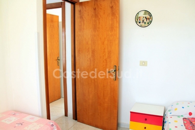 Appartamento terrazzo vista mare parcheggio privato spiaggia e centro vicini. Torre Pali - Foto 22