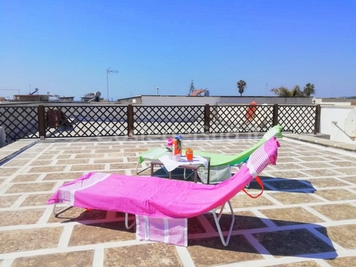 Appartamento terrazzo vista mare parcheggio privato spiaggia e centro vicini. Torre Pali - Foto 28