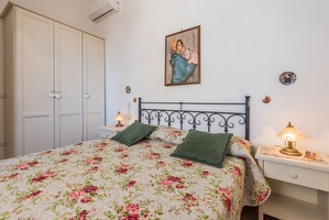 Casa a corte nel pieno centro Alliste - Foto 14