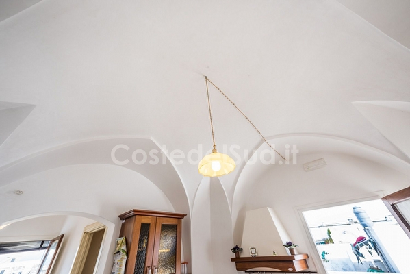 Casa a corte nel pieno centro gallery