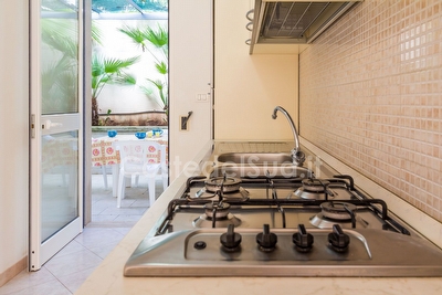 Casa vacanza, zona residenziale a pochi metri dal mare Torre Suda - Foto 15