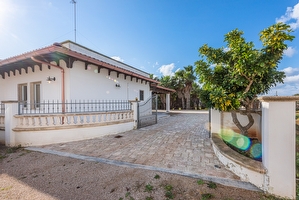 Villa indipendente Costa Ionica giardino e grande patio coperto Posto Rosso - Foto 2