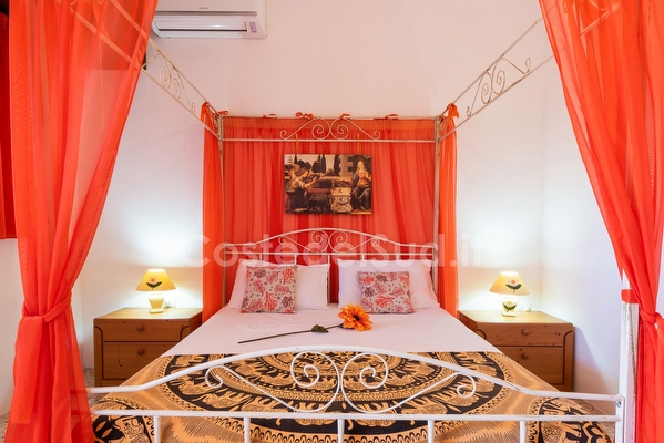 Villetta con pineta - 2 camere - posto auto recintato