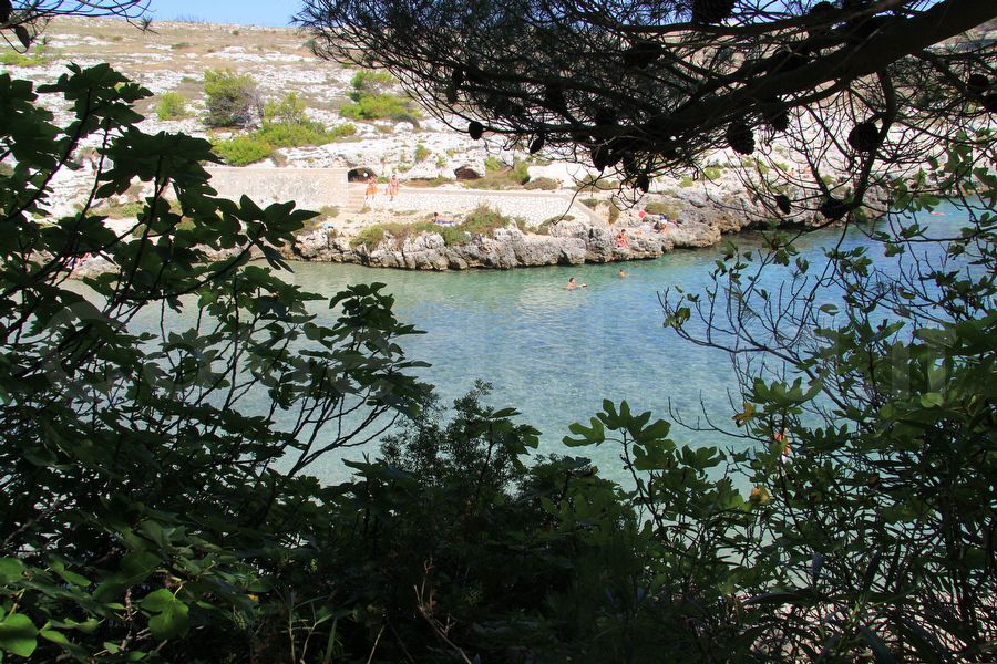 grotta Dei Cervi 1