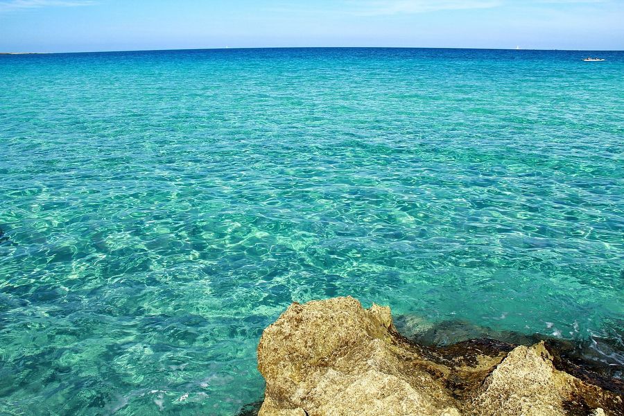 mare Limpido E Trasparente
