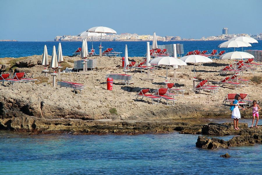 particolare Isola Attrezzata